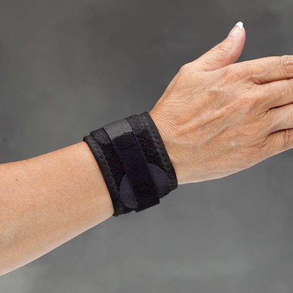 SqueezeUlnarCompressionWristWrap