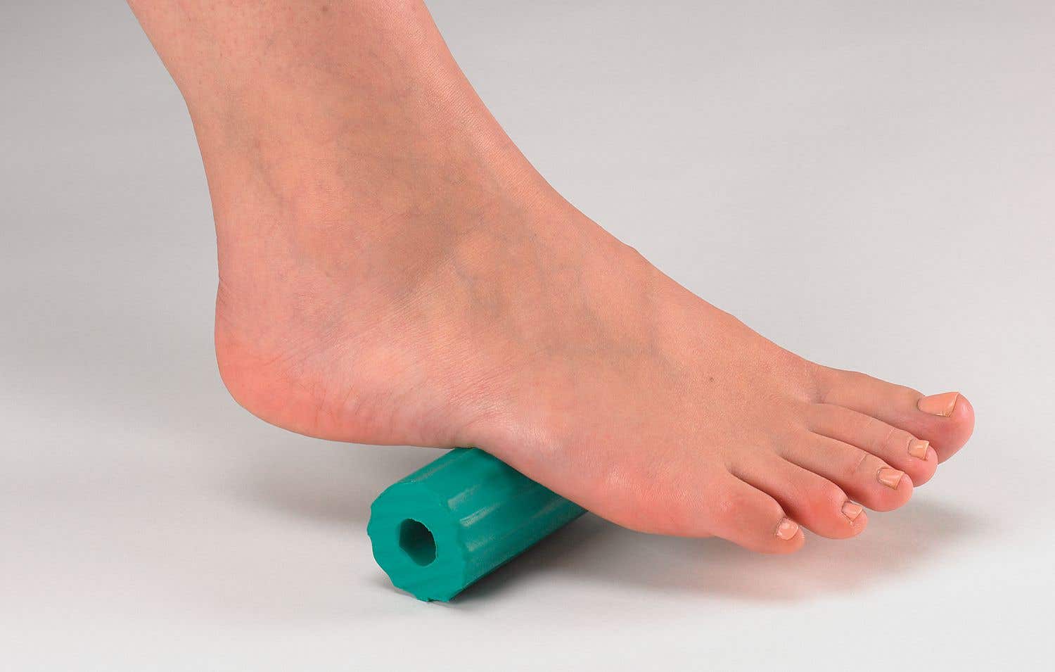 Thera-BandFootRoller-AsSeenonTheDoctorsTVShow-TheraBandFootRoller
